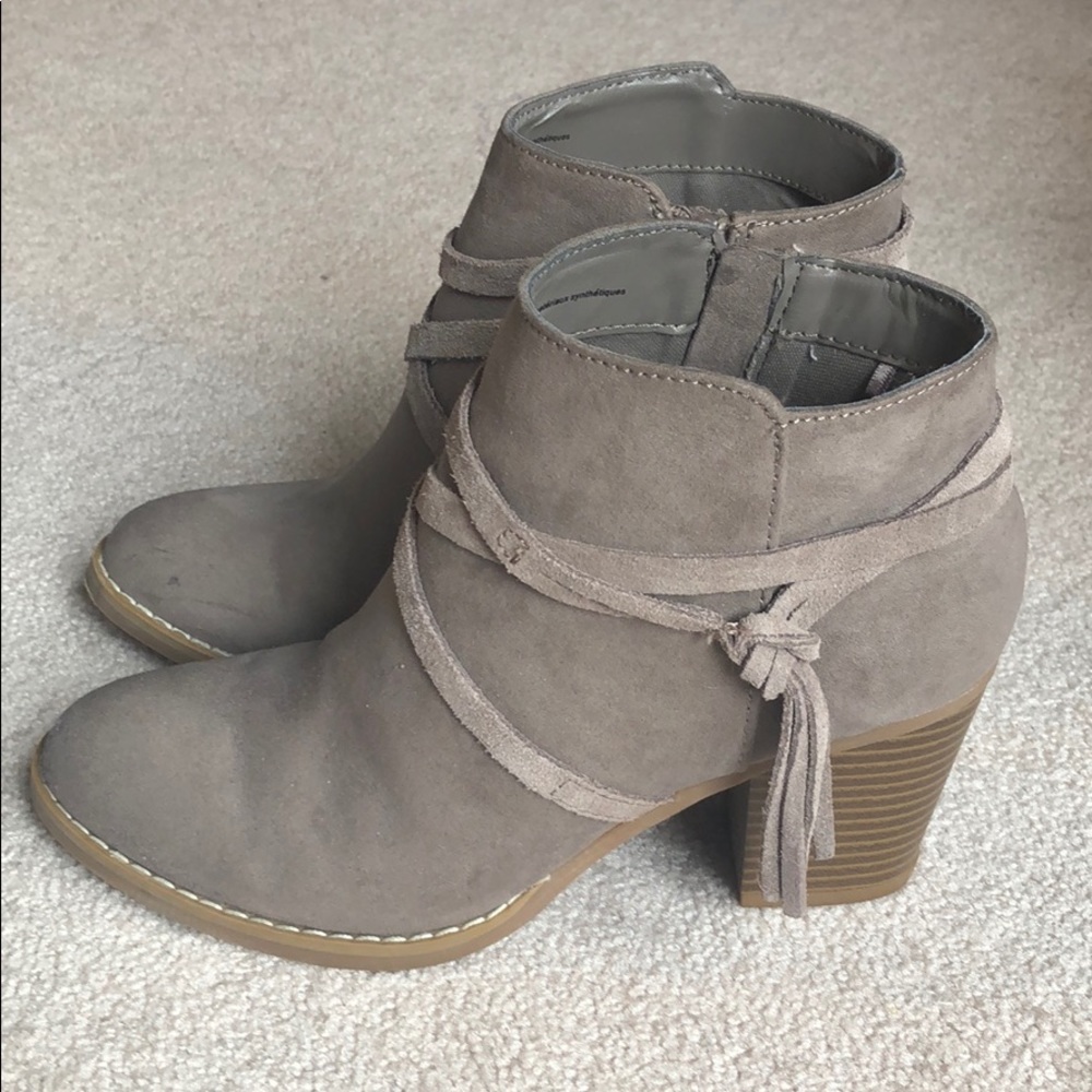 Express faux suede ankle booties